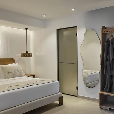 Iria Blue Mykonos فندق بلاتيس يالوس