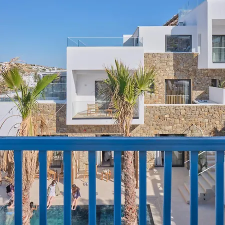 Iria Blue Mykonos فندق بلاتيس يالوس